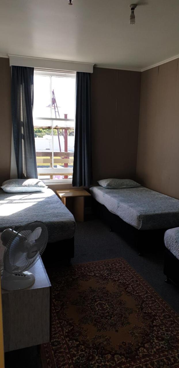 Royal Hotel Opotiki Luaran gambar