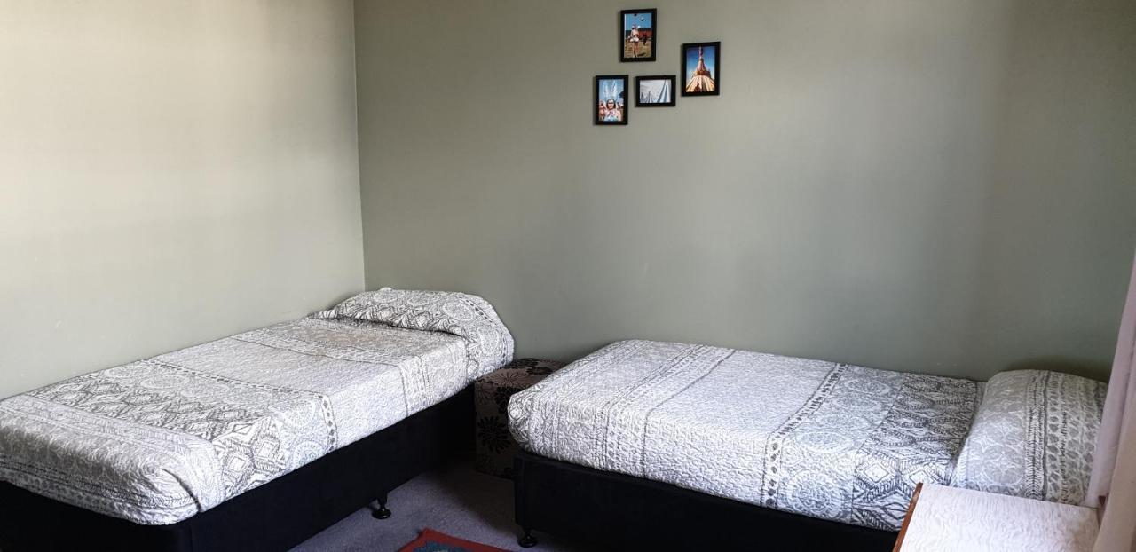 Royal Hotel Opotiki Luaran gambar
